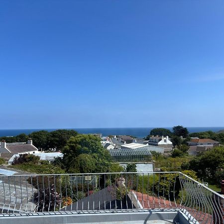 Braye Bonjour Guest House מראה חיצוני תמונה
