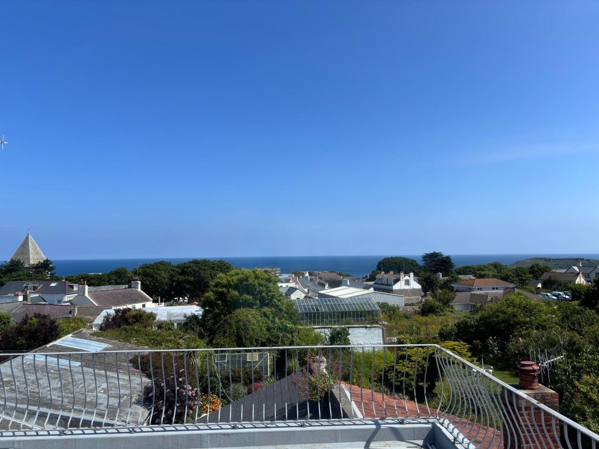 Braye Bonjour Guest House מראה חיצוני תמונה